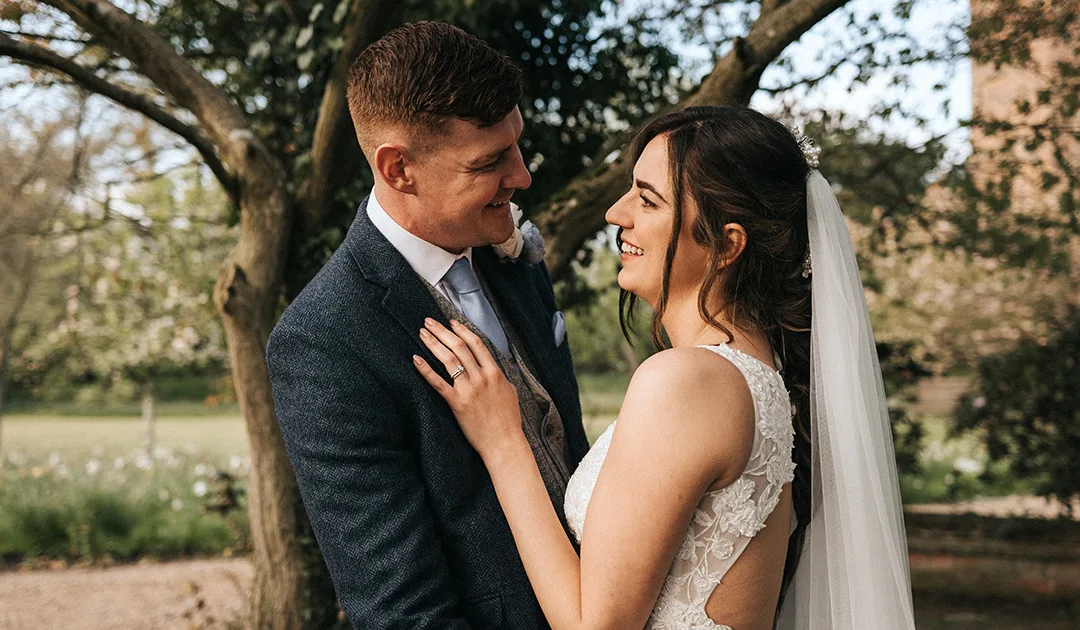 Spring Hodsock Priory Wedding – Becky & Grant