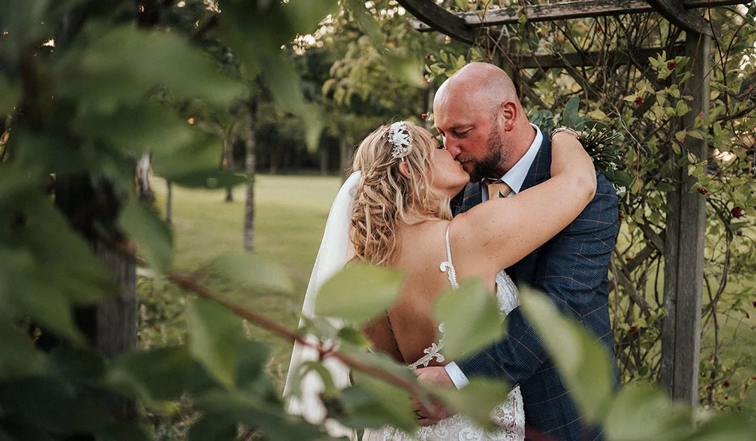 Summer Wedding at Laceby Manor – Lara & Joe
