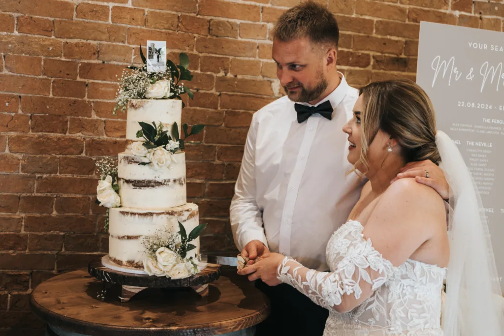 A grey rectangle with white text in the centre that reads "Landscape Placeholder 3:2," indicating the image is a placeholder for landscape-oriented content. © Aimee Lince Photography, Wedding photographer in Lincolnshire