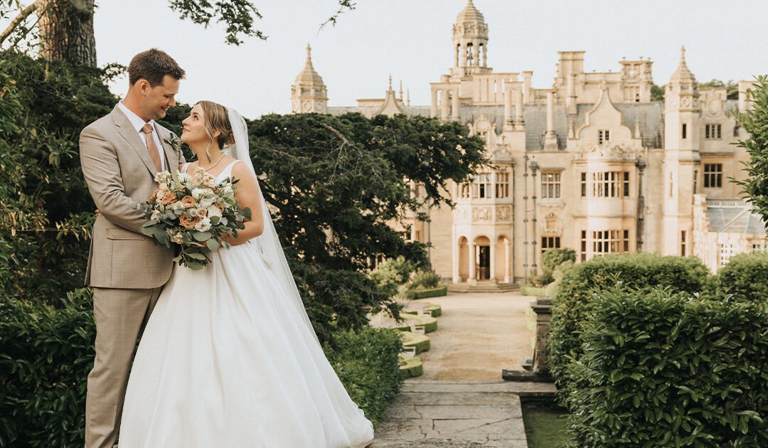 Romantic Harlaxton Manor Wedding in Grantham | Charlotte & Niall