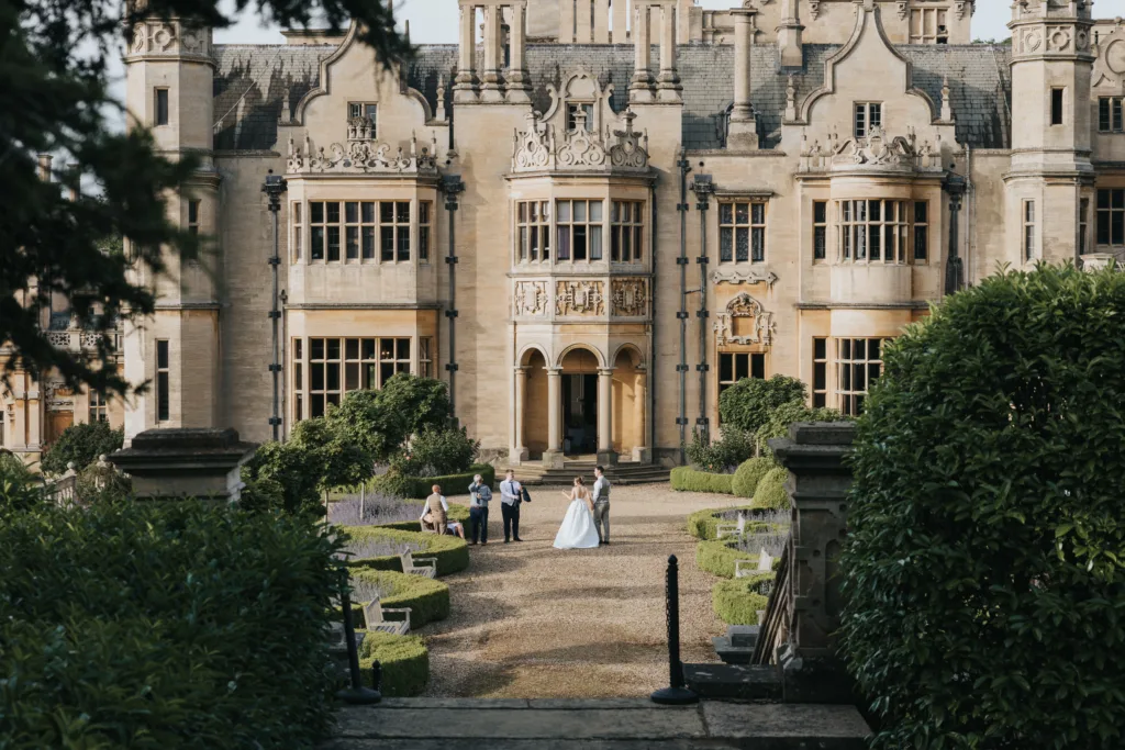 harlaxton-manor-wedding-photographer-charlotte-niall-grantham-lincolnshire-332-©-aimee-lince-photography A grey rectangle with white text in the centre that reads "Landscape Placeholder 3:2," indicating the image is a placeholder for landscape-oriented content. © Aimee Lince Photography, Wedding photographer in Lincolnshire